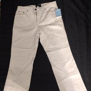 NWT Izod Denim stretch jeans Size 8 NEW